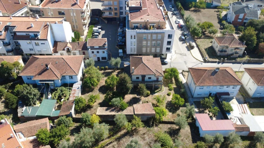 Moradia T4 para Venda em Tondela e Nandufe Foto 6