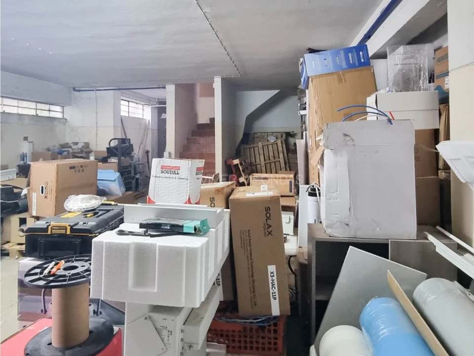 Loja para Venda em Custóias, Leça do Balio e Guifões Foto 23