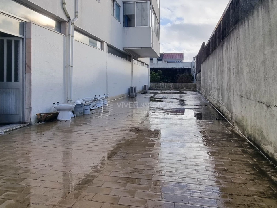 Loja para Venda em Custóias, Leça do Balio e Guifões Foto 25