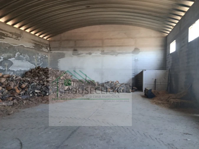 Armazém para Arrendamento em Três Povos Foto 5