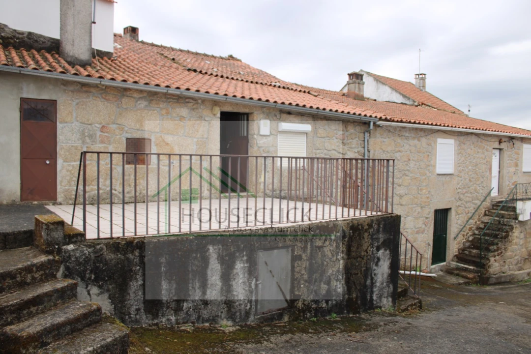 Moradia para Venda em Santo Estêvão e Moita Foto 1