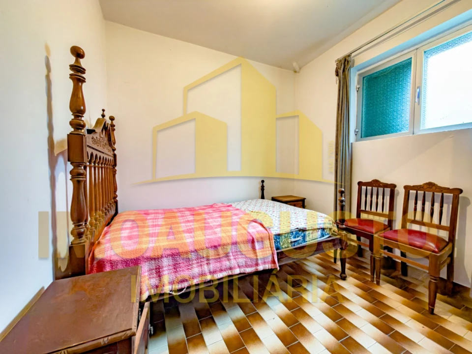 Moradia T4 para Venda em Alfaiates Foto 8