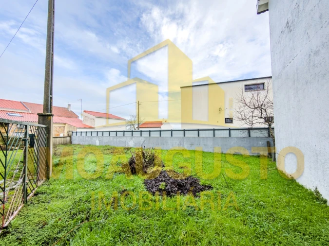 Moradia T4 para Venda em Alfaiates Foto 23