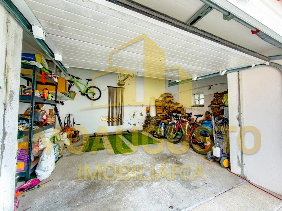 Moradia T4 para Venda em Guarda Foto 27