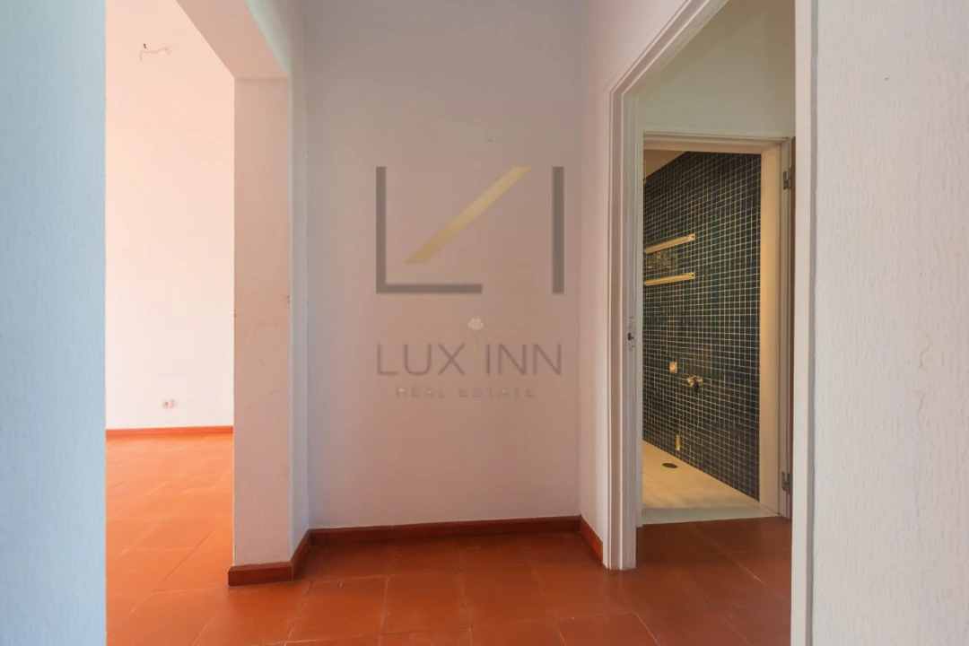 Apartamento T2 para Venda em Oeiras e São Julião da Barra, Paço de Arcos e Caxias Foto 7