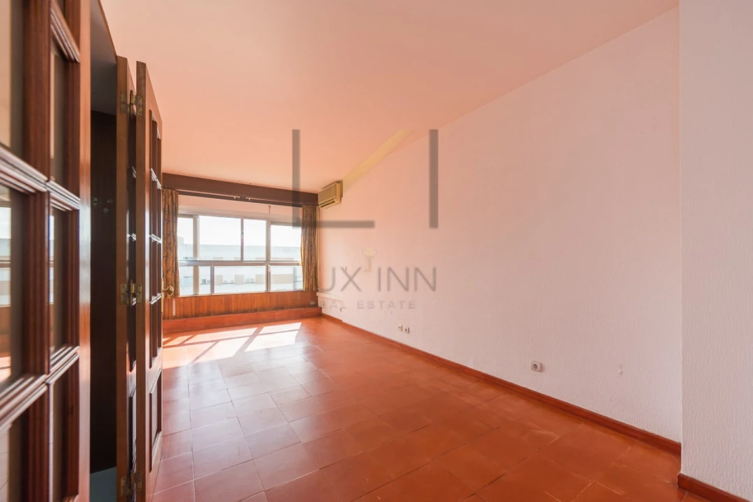 Apartamento T2 para Venda em Oeiras e São Julião da Barra, Paço de Arcos e Caxias Foto 9