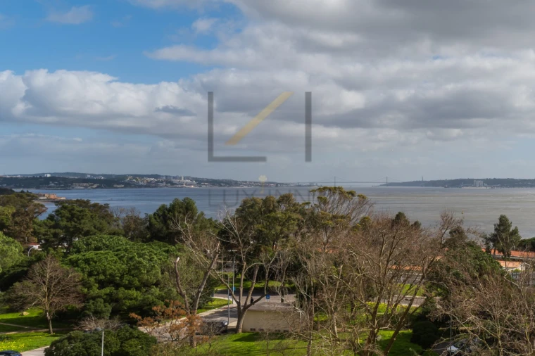 Apartamento T2 para Venda em Oeiras e São Julião da Barra, Paço de Arcos e Caxias Foto 2