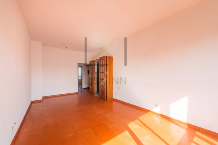 Apartamento T2 para Venda em Oeiras e São Julião da Barra, Paço de Arcos e Caxias Foto 18