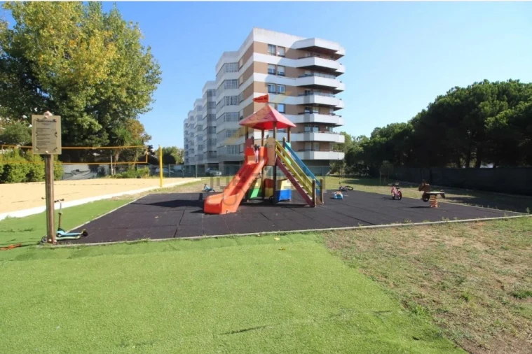 Apartamento T2 para Venda em Oeiras e São Julião da Barra, Paço de Arcos e Caxias Foto 41