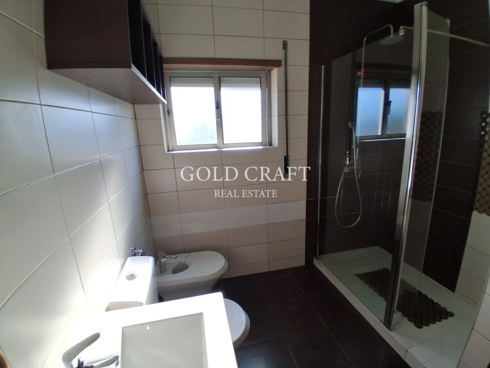 Apartamento T2 para Venda em Queluz e Belas Foto 18