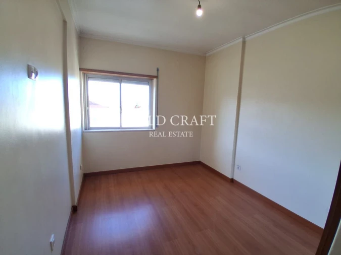 Apartamento T2 para Venda em Queluz e Belas Foto 13