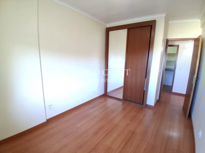 Apartamento T2 para Venda em Queluz e Belas Foto 16