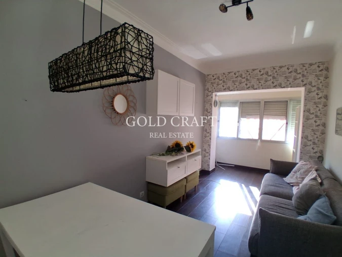 Apartamento T2 para Venda em Venteira Foto 7