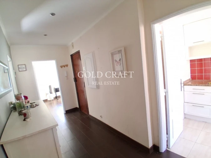 Apartamento T2 para Venda em Venteira Foto 3