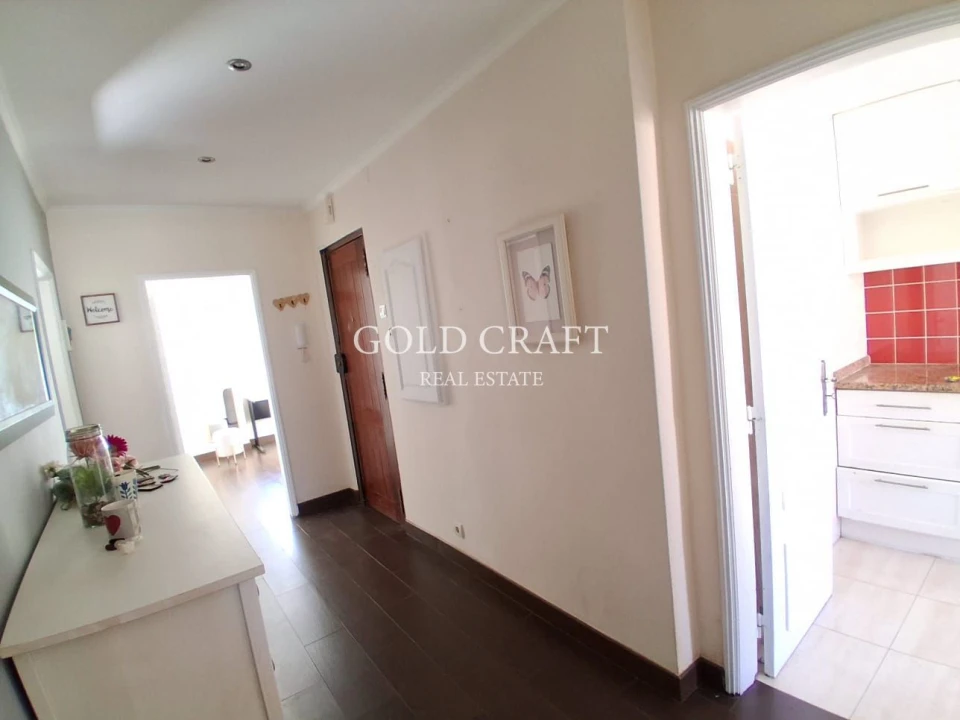 Apartamento T2 para Venda em Venteira Foto 3