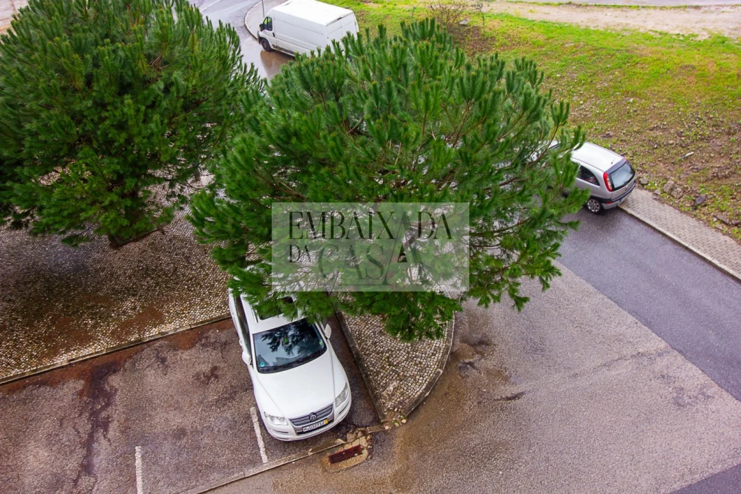 Apartamento T3 para Venda em Rio de Mouro Foto 33