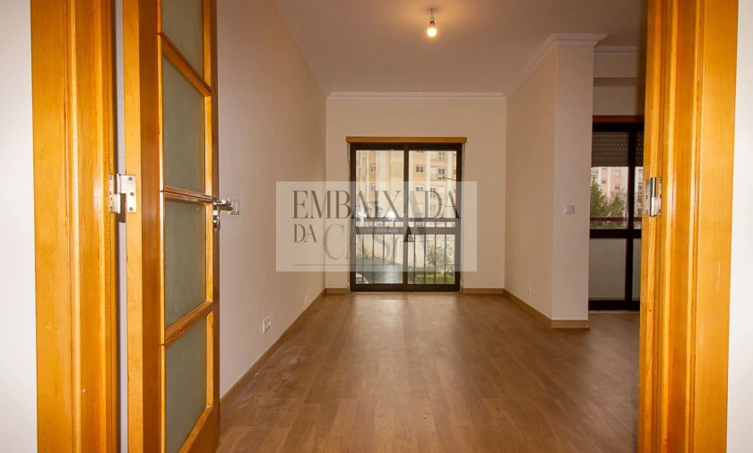 Apartamento T3 para Venda em Rio de Mouro Foto 30