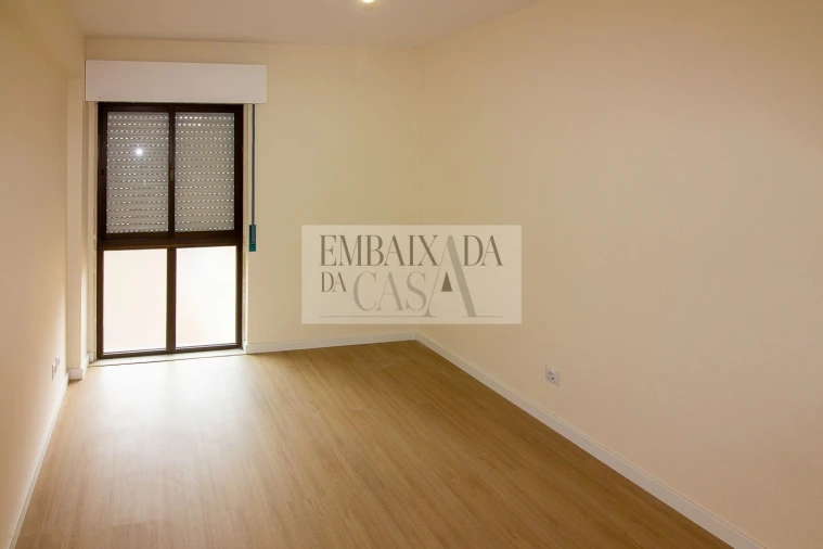 Apartamento T2 para Venda em Algueirão-Mem Martins Foto 19