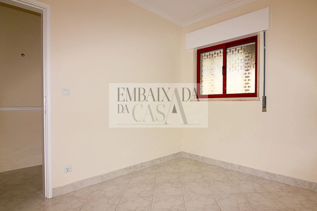 Apartamento T1 para Venda em São João das Lampas e Terrugem Foto 23