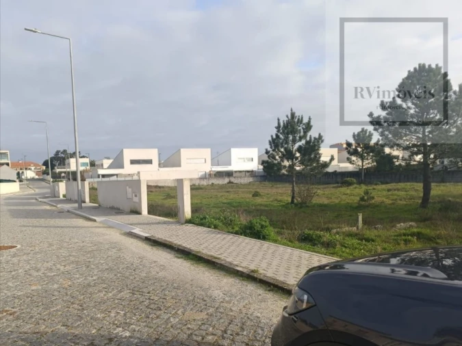 Terreno para Venda em Apúlia e Fão Foto 3