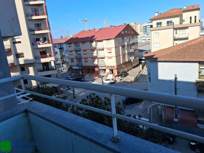 Apartamento T3 para Venda em Rio Tinto Foto 2
