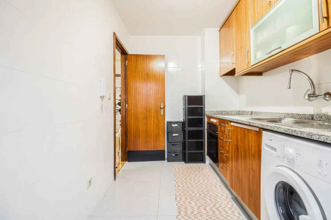 Apartamento T2 para Venda em Aguas Santas Foto 6