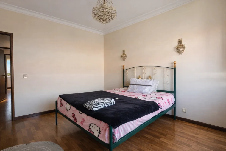 Moradia T4 para Venda em Santa Marinha e São Pedro da Afurada Foto 21