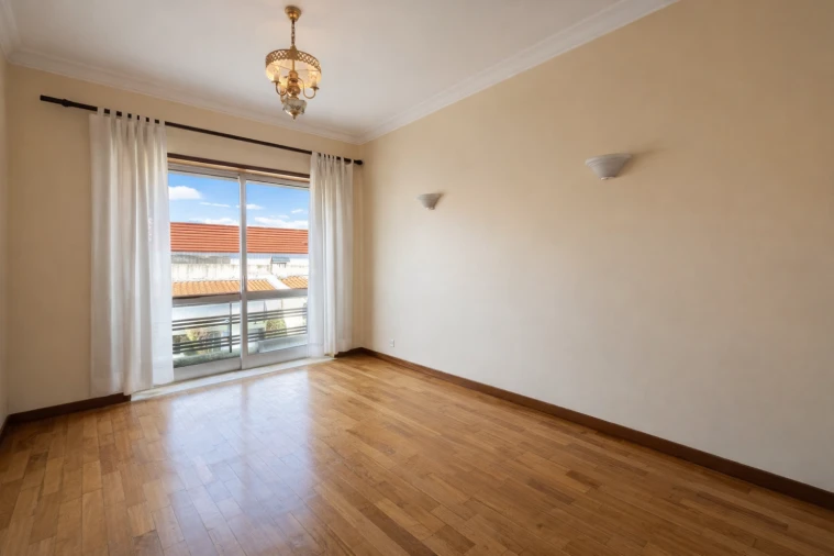 Moradia T4 para Venda em Santa Marinha e São Pedro da Afurada Foto 17