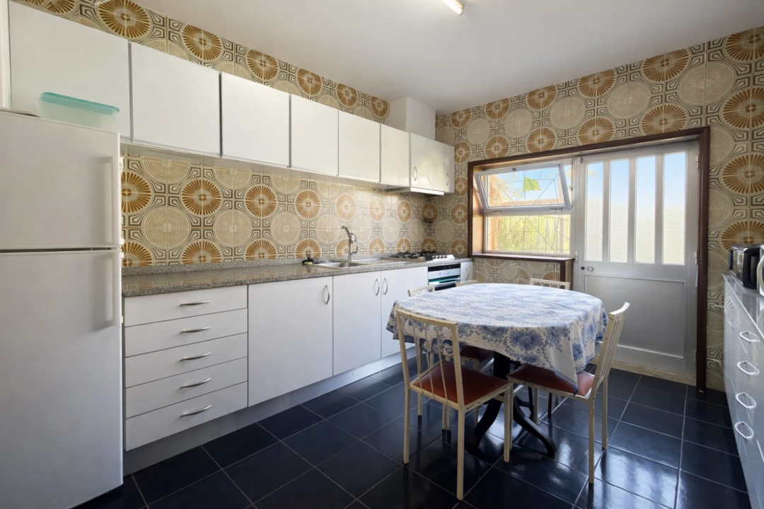 Moradia T4 para Venda em Santa Marinha e São Pedro da Afurada Foto 10