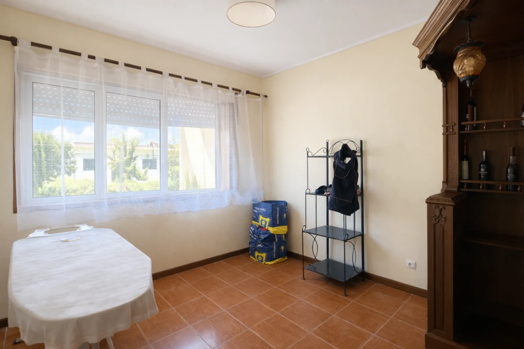 Moradia T4 para Venda em Santa Marinha e São Pedro da Afurada Foto 12