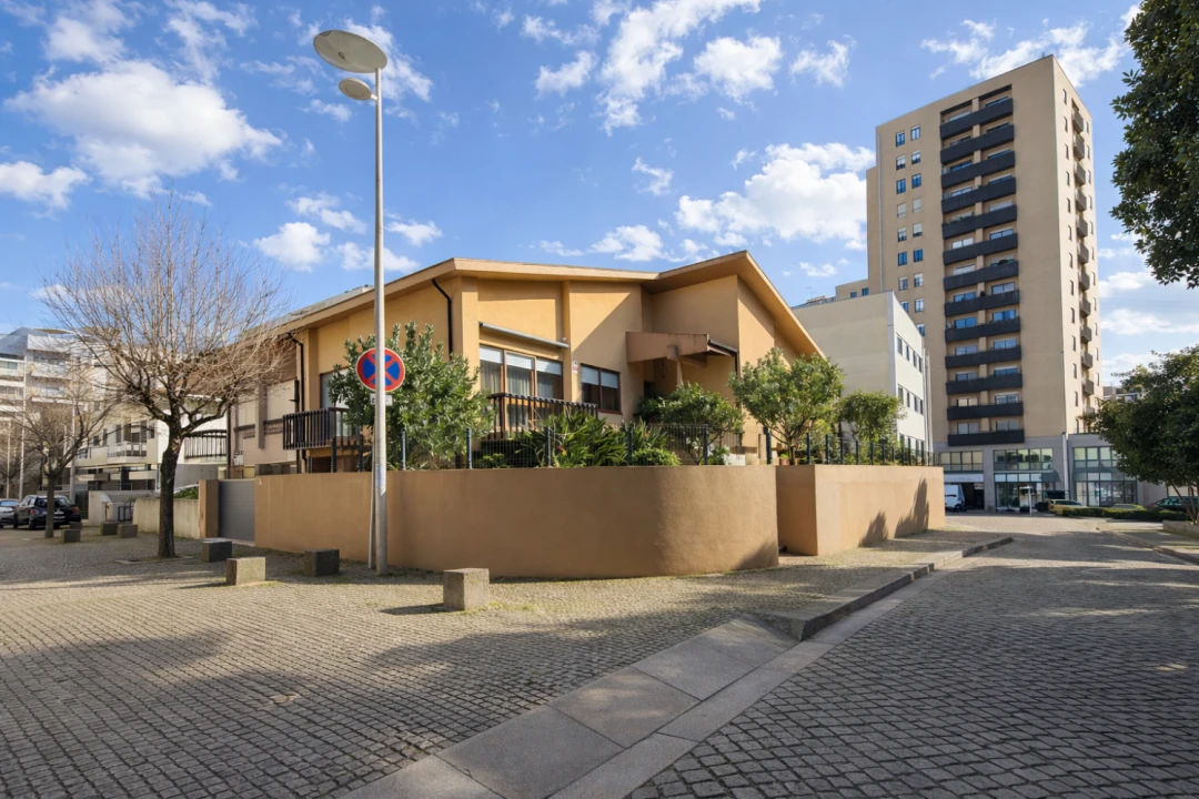 Moradia T3 para Venda em Cidade da Maia Foto 1