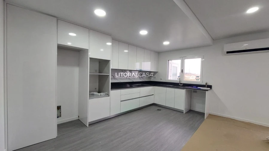 Apartamento T2 para Venda em Santa Joana