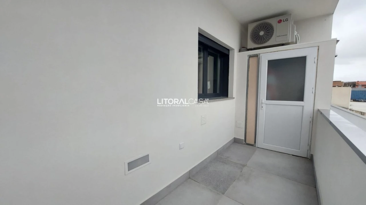 Apartamento T2 para Venda em Santa Joana Foto 11