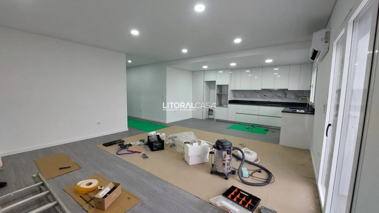 Apartamento T2 para Venda em Santa Joana Foto 37