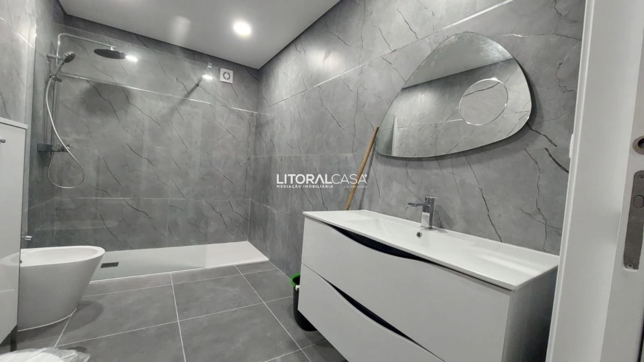 Apartamento T2 para Venda em Santa Joana Foto 5