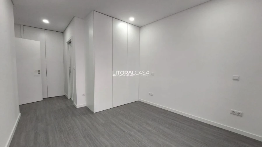 Apartamento T2 para Venda em Santa Joana Foto 6