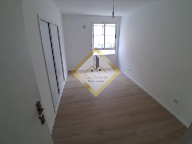 Apartamento T3 para Venda em Baguim do Monte (Rio Tinto) Foto 20