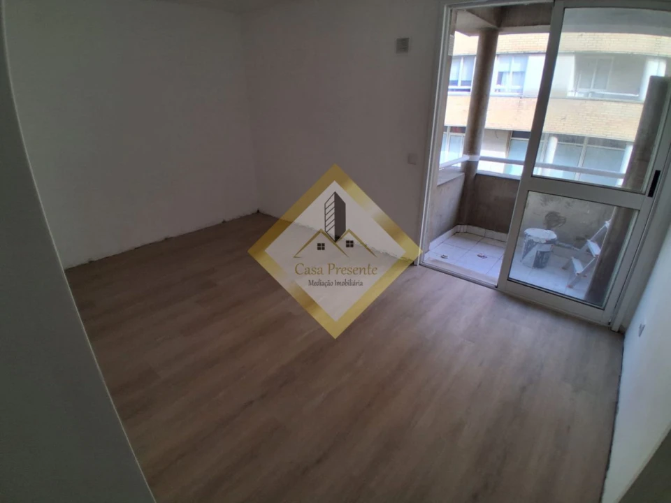 Apartamento T3 para Venda em Baguim do Monte (Rio Tinto) Foto 5