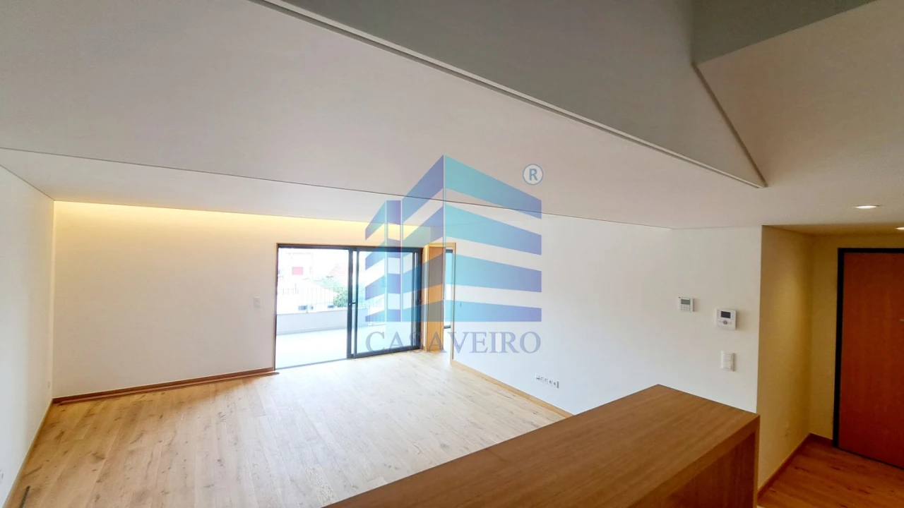 Apartamento T3 para Venda em Glória e Vera Cruz Foto 10