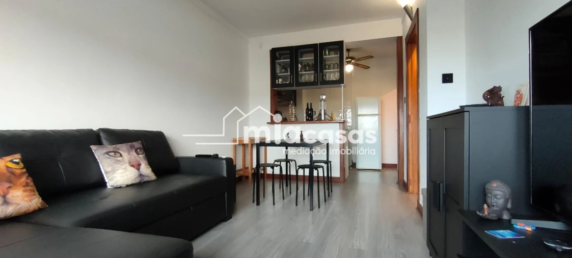 Apartamento T1 para Venda em Tamengos, Aguim e Óis do Bairro Foto 5