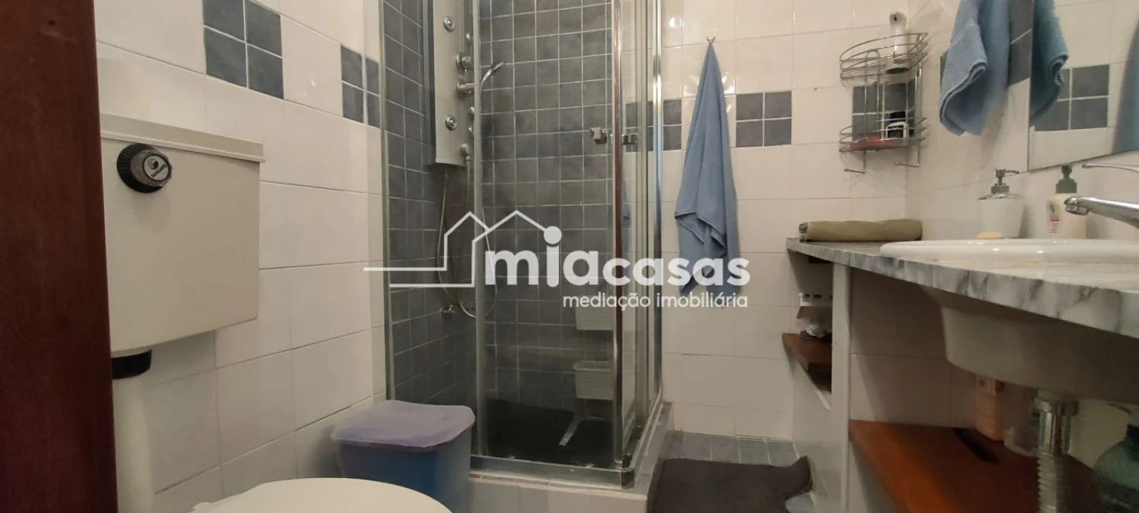 Apartamento T1 para Venda em Tamengos, Aguim e Óis do Bairro Foto 10