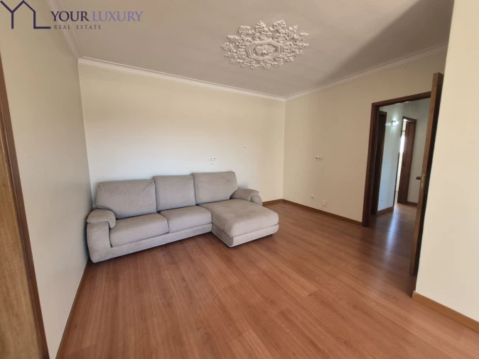 Apartamento T2 para Venda em Queluz e Belas Foto 10