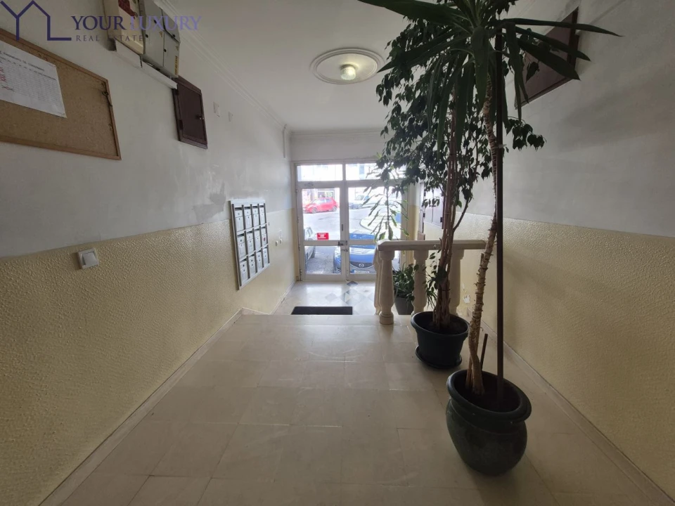Apartamento T2 para Venda em Queluz e Belas Foto 24