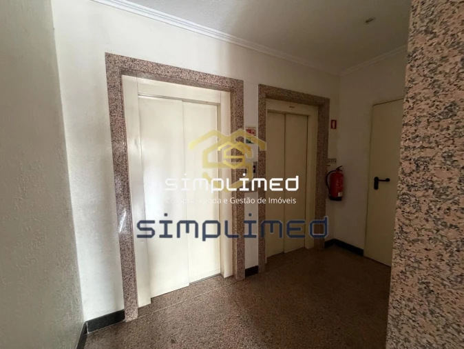 Apartamento T3 para Venda em Odivelas Foto 40