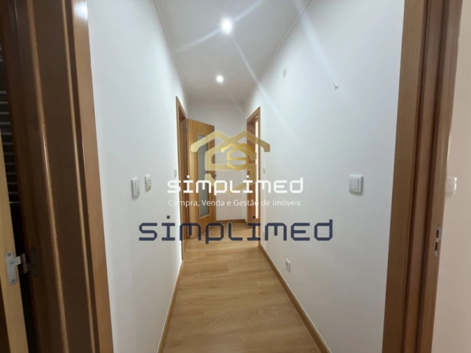 Apartamento T3 para Venda em Odivelas Foto 12