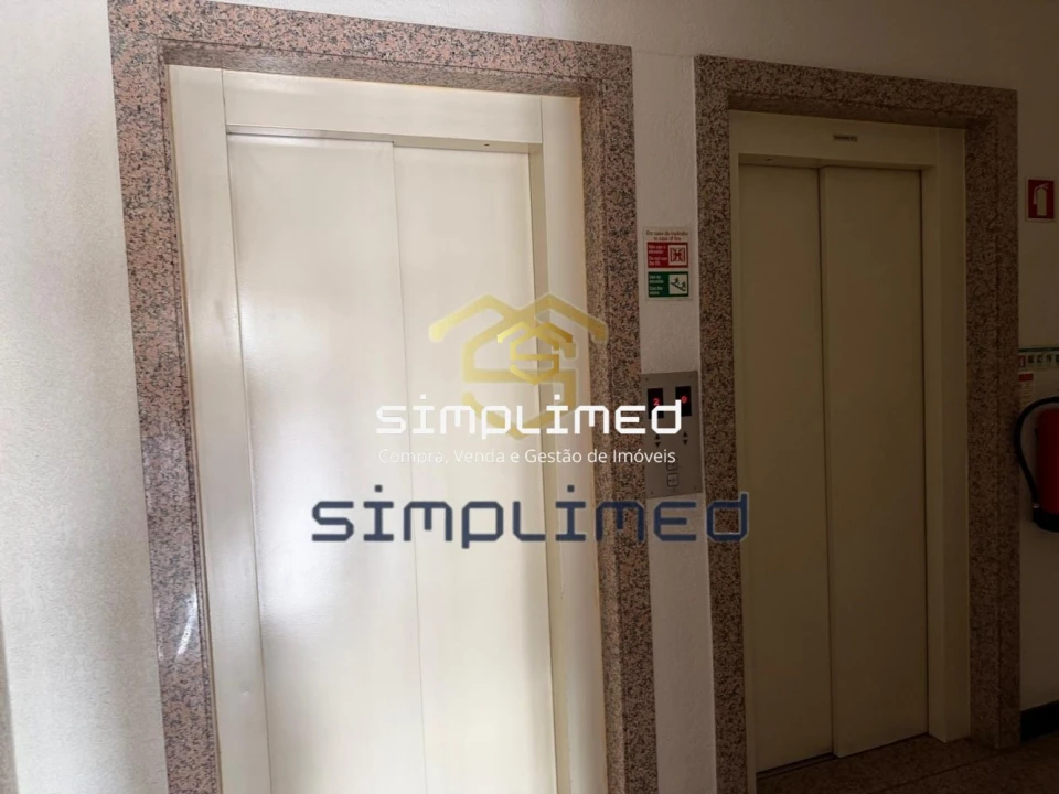 Apartamento T3 para Venda em Odivelas Foto 41