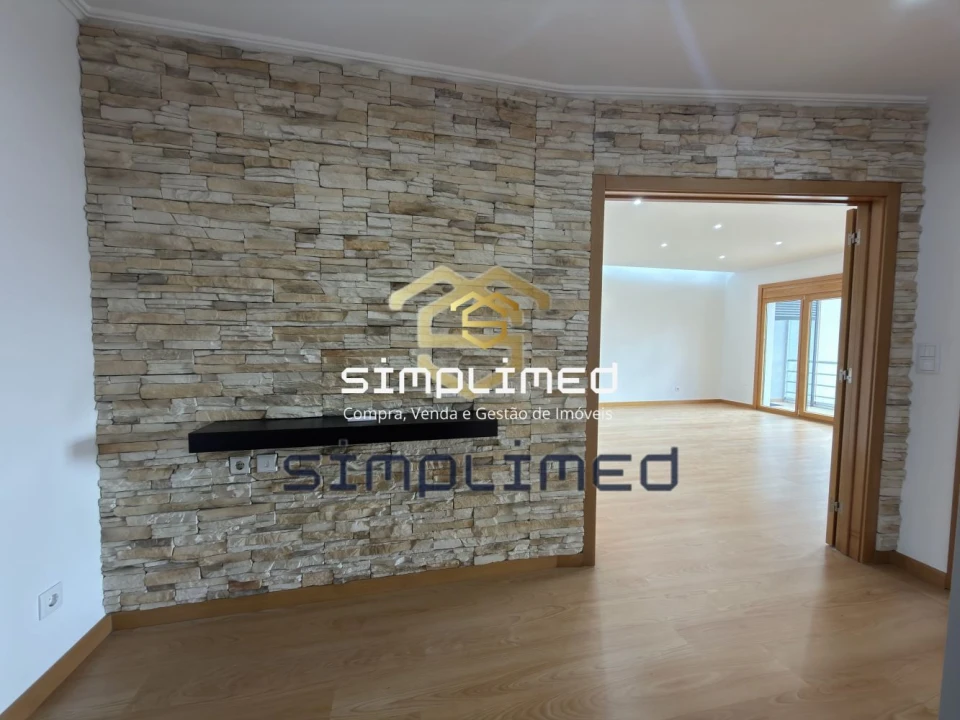 Apartamento T3 para Venda em Odivelas Foto 17