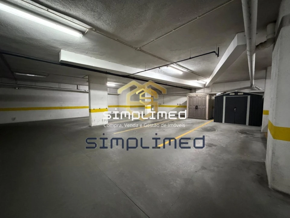 Apartamento T3 para Venda em Odivelas Foto 35