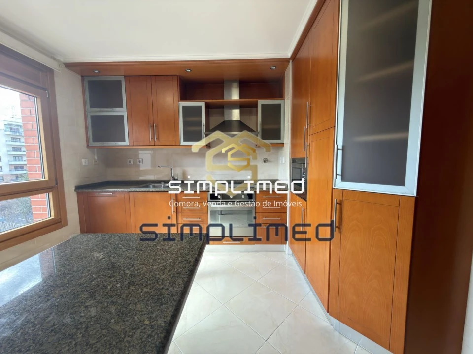 Apartamento T3 para Venda em Odivelas Foto 20