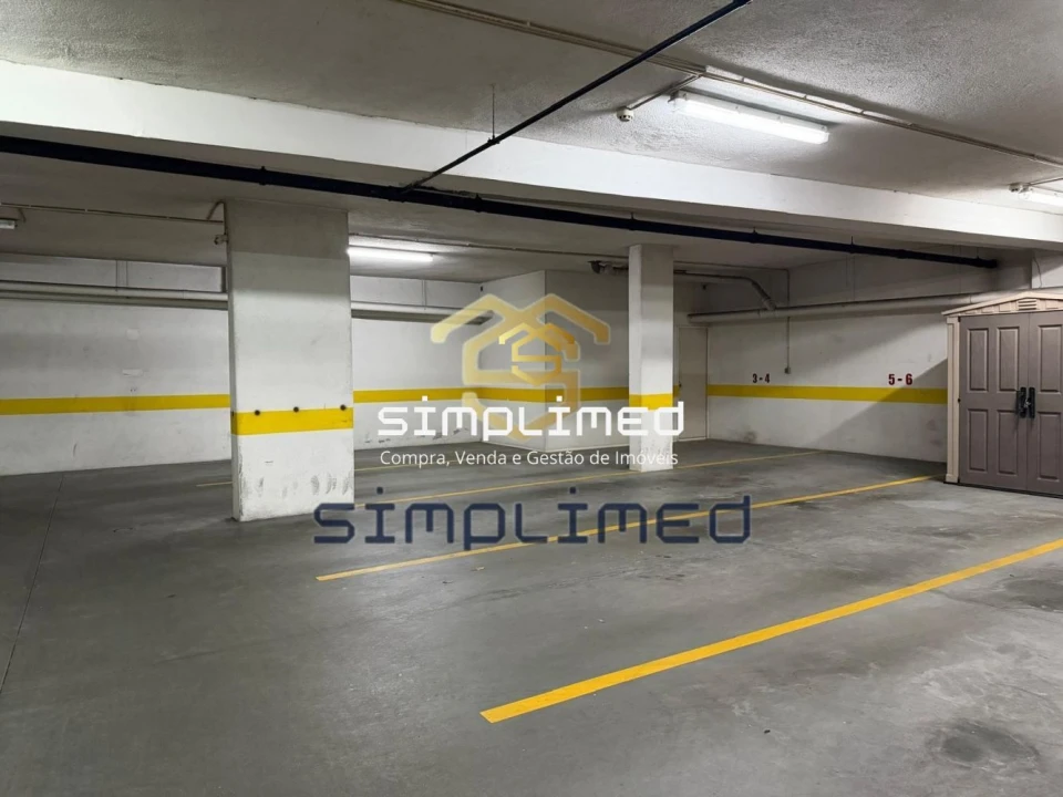 Apartamento T3 para Venda em Odivelas Foto 36